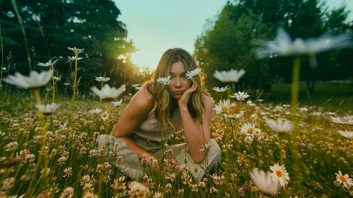 Laur Elle Press Photo